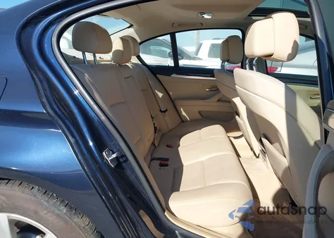 2013 BMW 528I из США, поврежденный, VIN WBAXG5C54DD228853